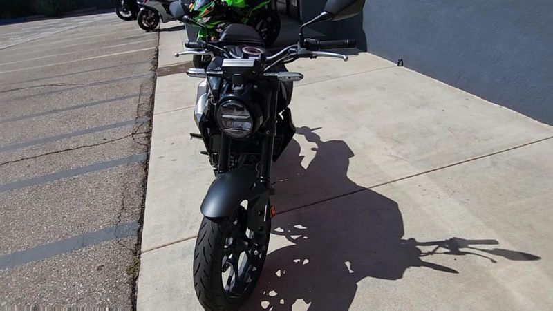 Used 2023 Honda CB300R ABS Image 7
