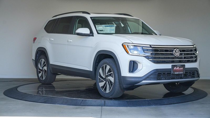 2025 Volkswagen Atlas 2.0T SE w/TechnologyImage 5