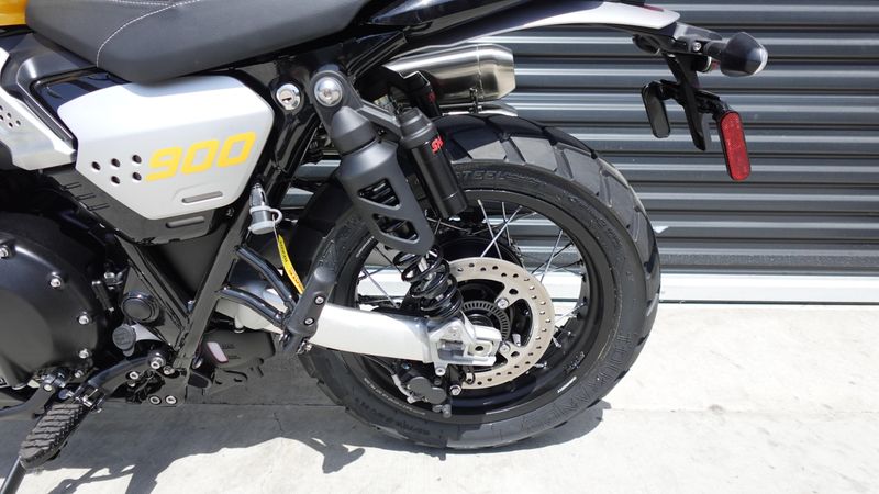 New 2026 Triumph Scrambler 900 Base 