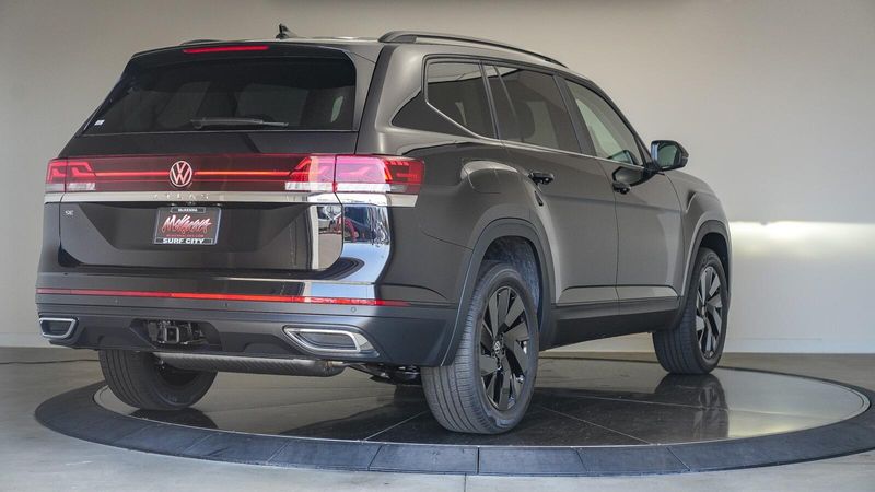2025 Volkswagen Atlas 2.0T SE w/TechnologyImage 4