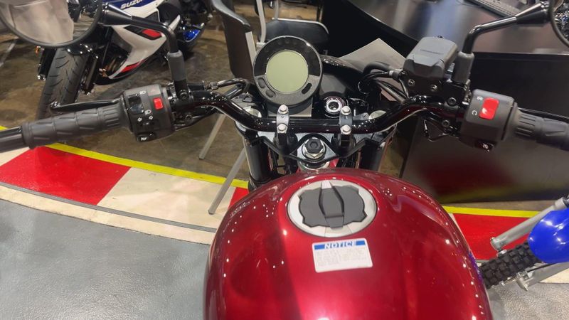 New 2026 Kawasaki ELIMINATOR SE ABS Image 5