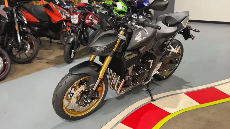 New 2025 Honda CB1000 HORNET SP Image 7