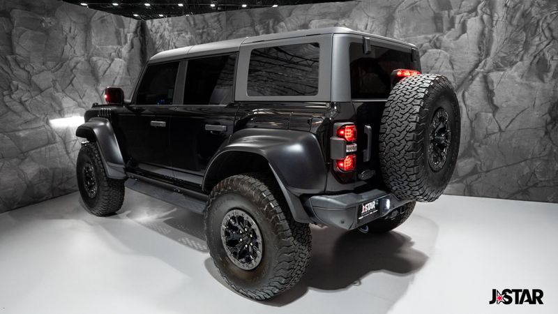 2023 Ford Bronco Raptor photo 21