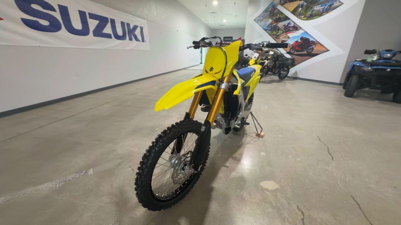 New 2026 Suzuki RM-Z450 Image 2