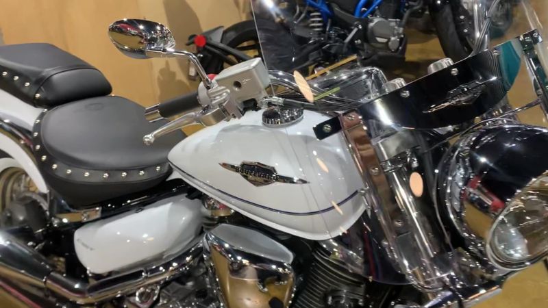 New 2025 Suzuki BOULEVARD C50T SPECIAL Image 7