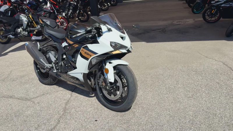New 2026 Kawasaki NINJA ZX-6R Image 6