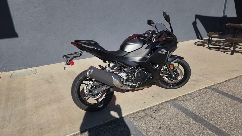 New 2026 Kawasaki NINJA 500 Image 3