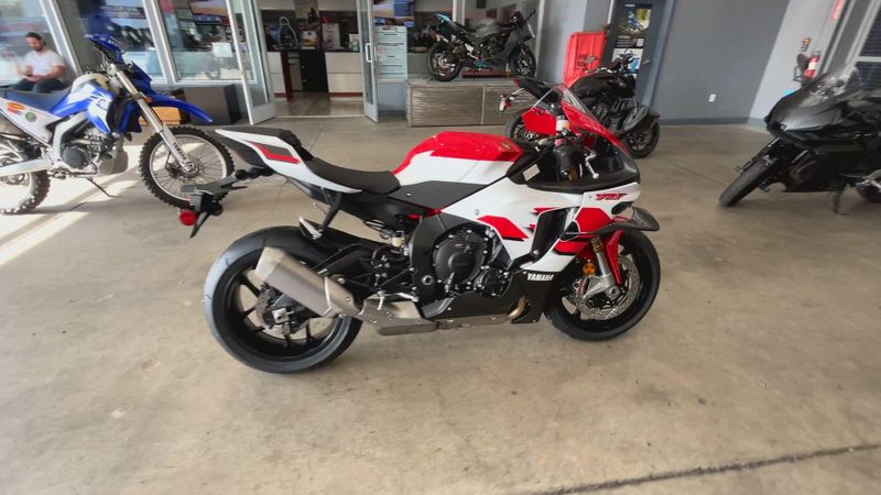 New 2026 Yamaha YZF-R1 70TH ANNIVERSARY EDITION Image 9