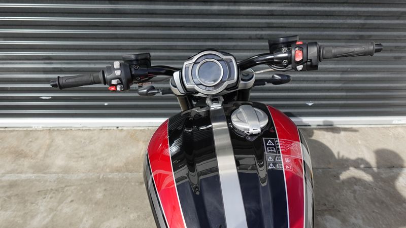 New 2024 Triumph Rocket 3 R 