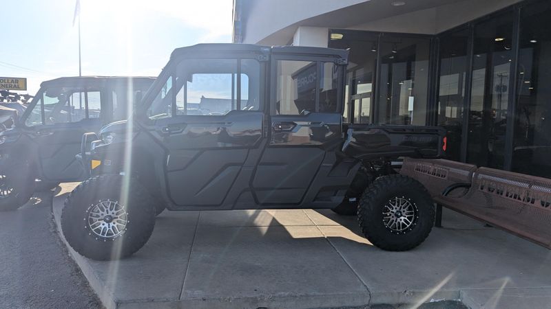 2025 Can-Am DEFENDER MAX LONE STAR CAB HD10 STEALTH BLACKImage 3