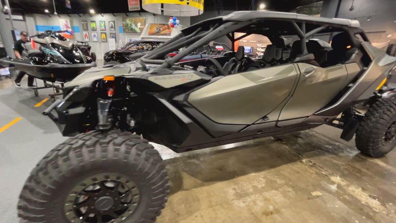 New 2026 Can-Am MAVERICK R MAX X RC WITH SMART-SHOX 999T DCT Image 8