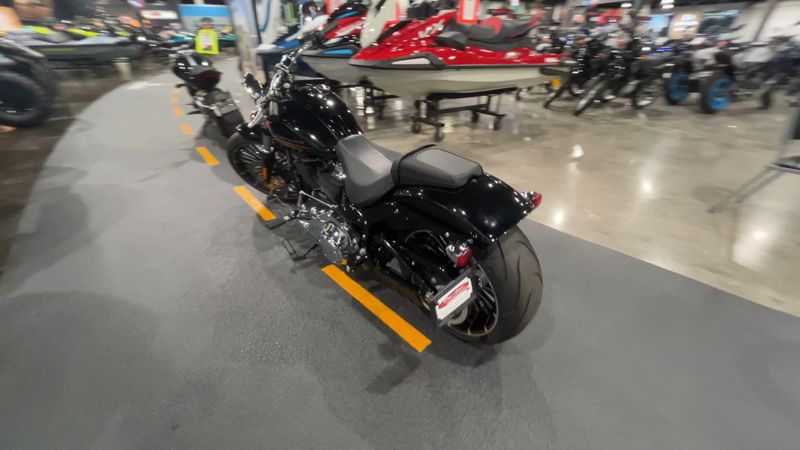 Used 2024 Harley-Davidson Breakout Image 6