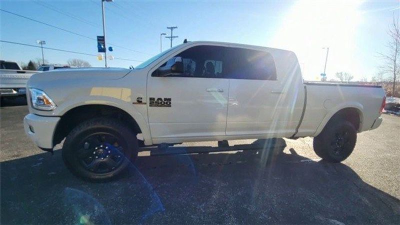 2017 RAM 2500 LaramieImage 4