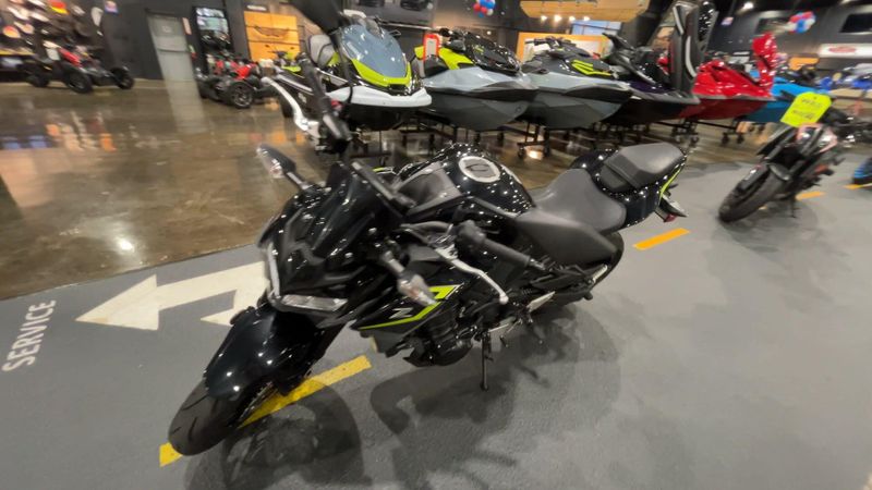 Used 2024 Kawasaki Z900 ABS Image 4
