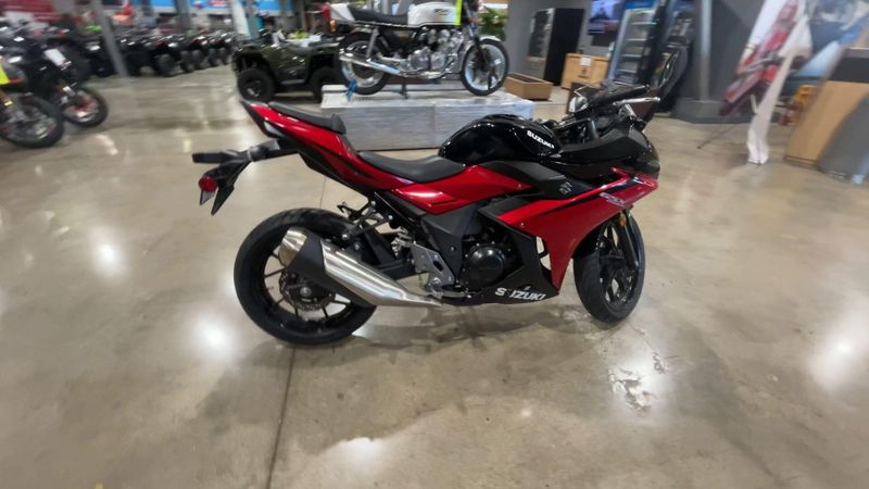 Used 2024 Suzuki GSX-R 250 Image 9