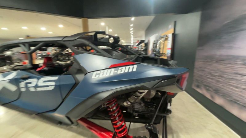 New 2026 Can-Am MAVERICK R MAX X RS WITH SMART-SHOX 999T DCT Image 2