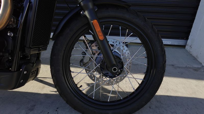 New 2025 Triumph Scrambler 900 Euro 5a Base 