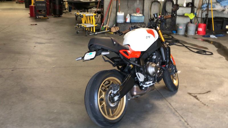 Used 2024 Yamaha XSR900 Image 6