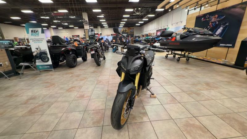 New 2026 Honda CB1000 HORNET SP Image 4
