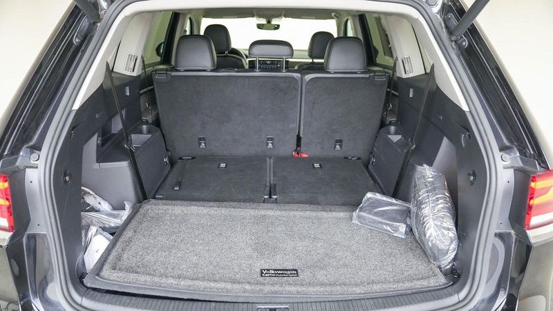 2021 Volkswagen Atlas 3.6L V6 SE w/TechnologyImage 25