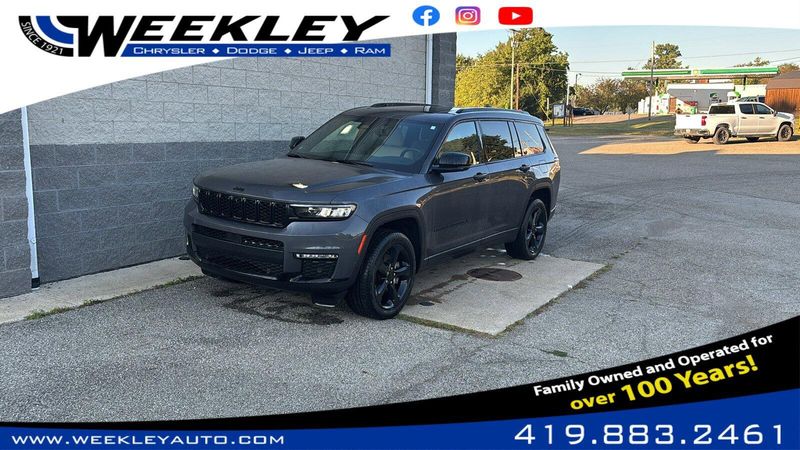 Used 2023 Jeep Grand Cherokee L LimitedImage 1