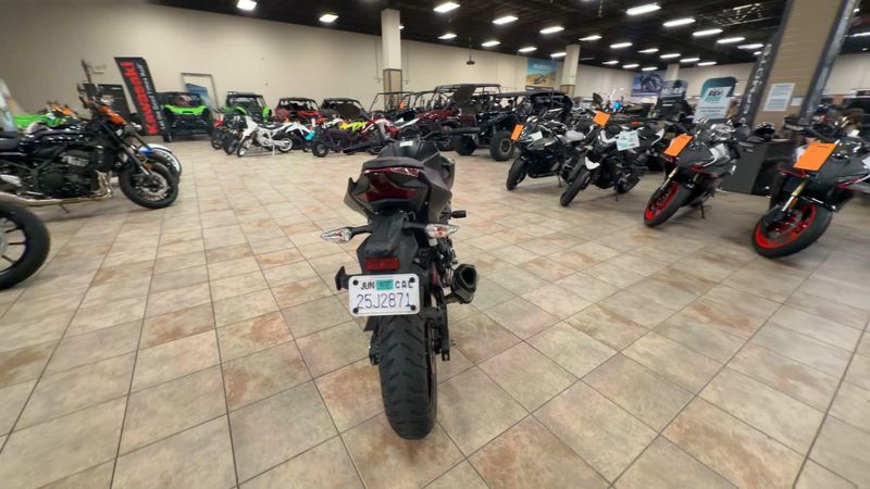 Used 2021 Kawasaki Z400 ABS Image 7