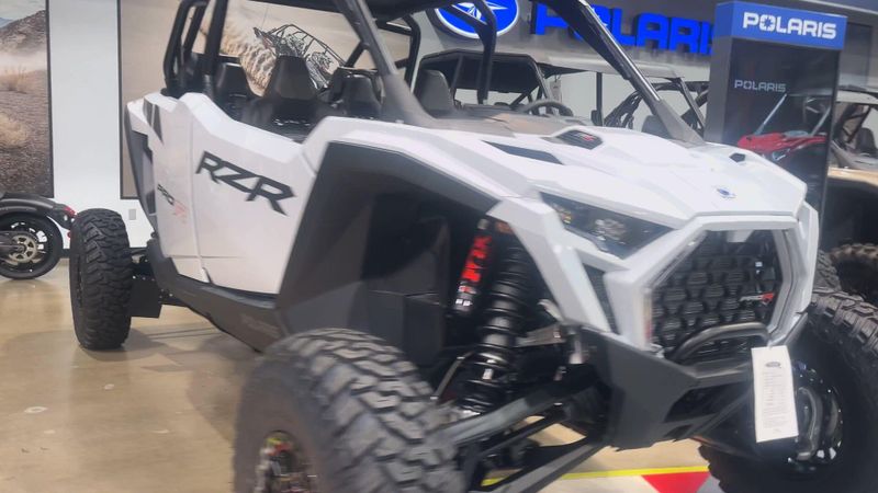 New 2026 Polaris RZR PRO R 4 ULTIMATE Image 6