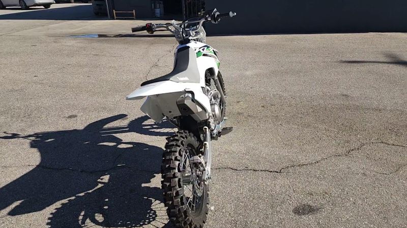 New 2026 Kawasaki KLX 140R Image 2