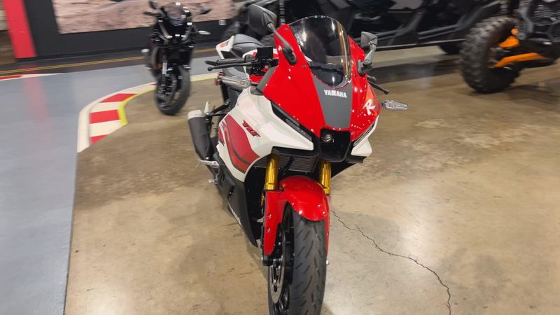 New 2026 Yamaha YZF-R3 ABS CA 70TH ANNIVERSARY EDITION Image 7