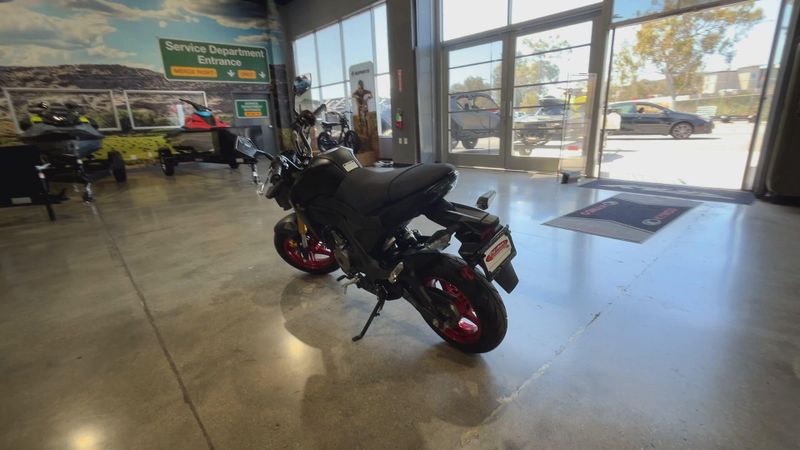 2021 Kawasaki Z125 PRO Image 6