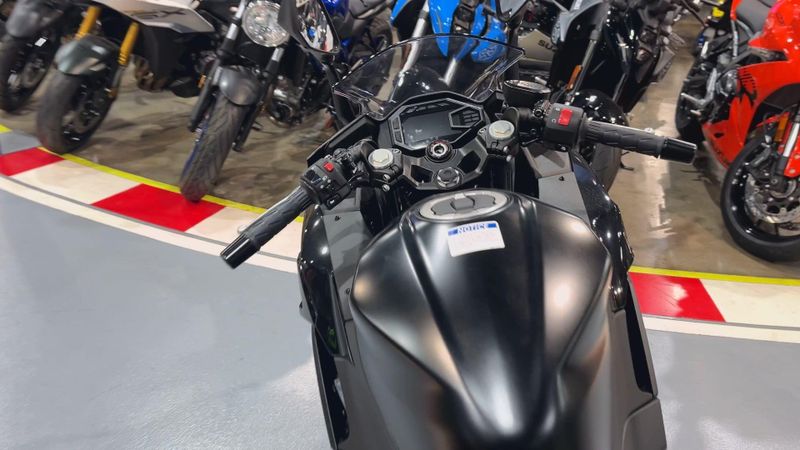 New 2026 Kawasaki NINJA 500 Image 3