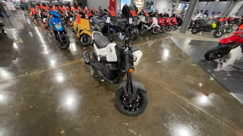 2025 Honda Navi Image 6