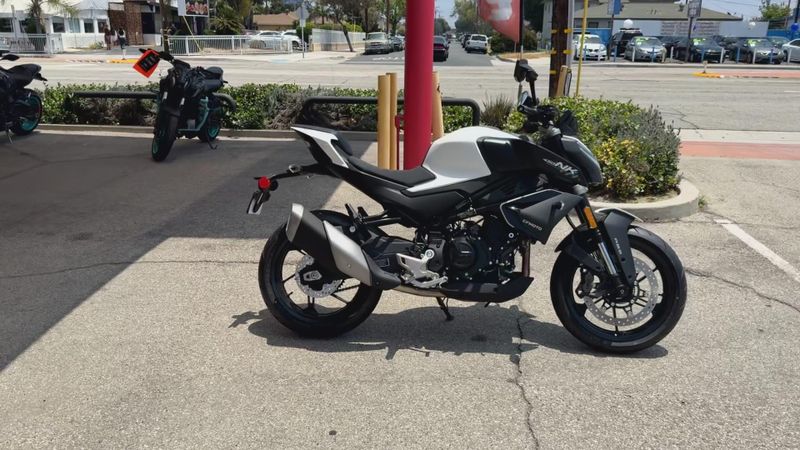 New 2026 CFMOTO 450NK Image 9