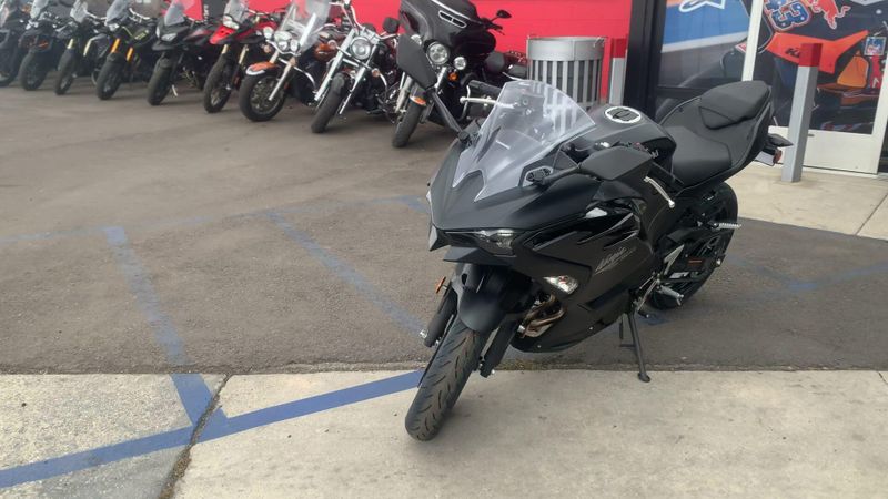 New 2026 Kawasaki NINJA 500 Image 4