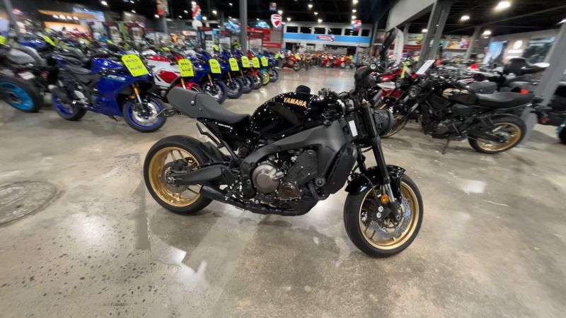 Used 2025 Yamaha XSR900 Image 9