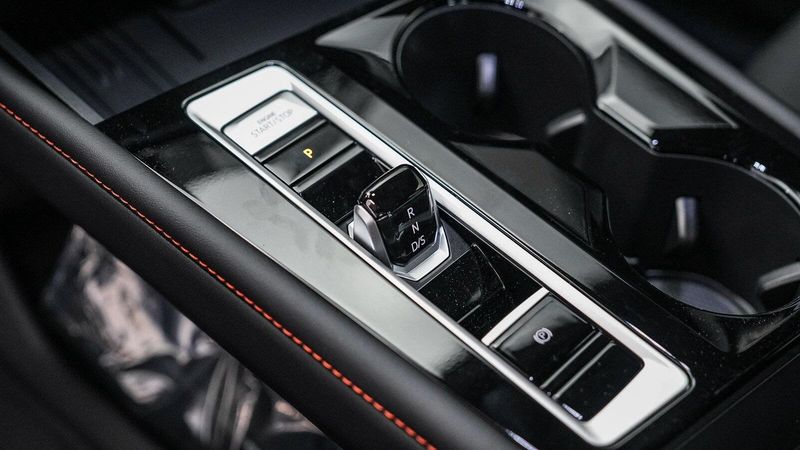 New 2025 Volkswagen Atlas 2.0T Peak EditionImage 19