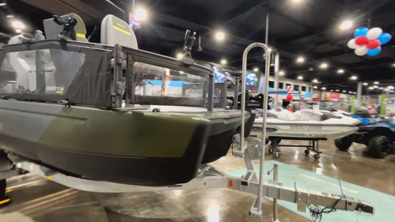 New 2025 Sea-Doo SWITCH FISH 21