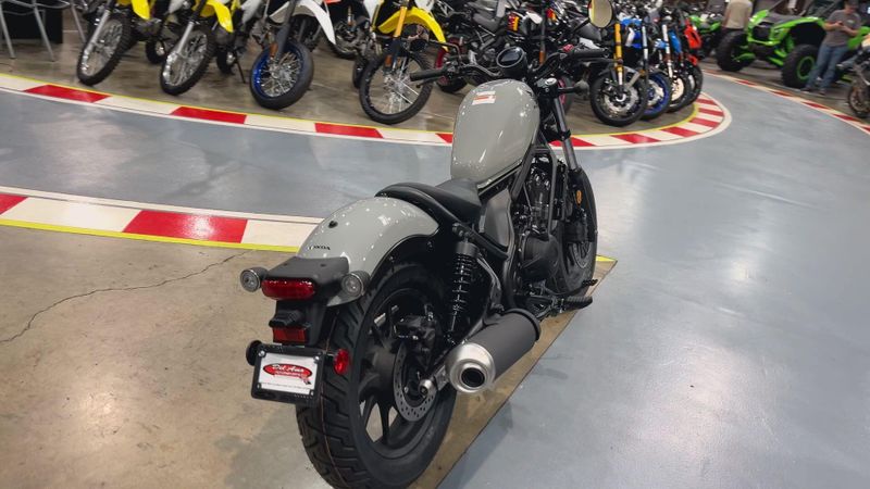 New 2026 Honda REBEL 500 ABS Image 3