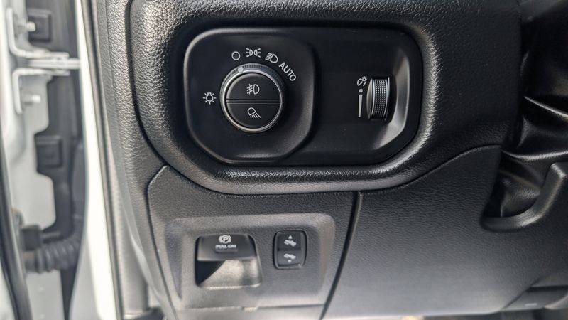 Used 2022 RAM 1500 Big HornImage 16