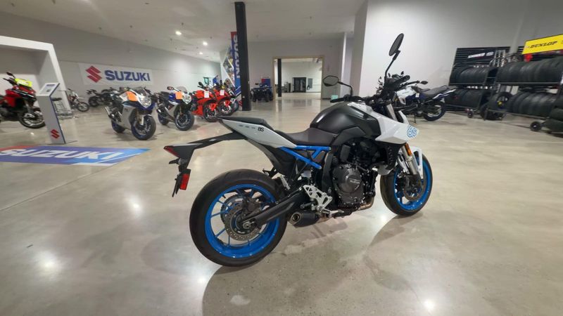 Used 2023 Suzuki GSX-8S  in a WHITE exterior color. Victorville Del Amo Motorsports 760-241-7387 delamomotorsportsofvictorville.com 