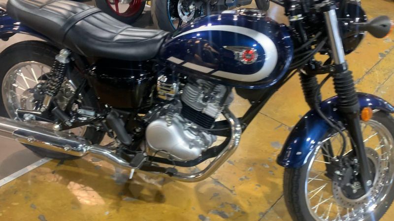 2025 Kawasaki W230 ABS Image 2