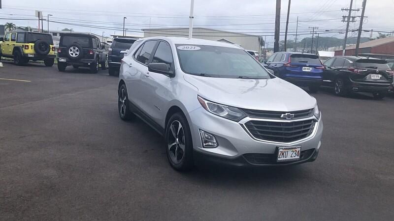 2021 Chevrolet Equinox LS photo 3