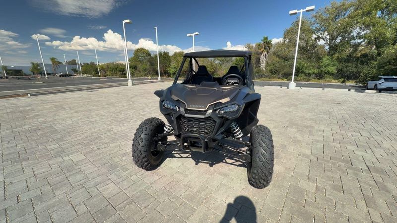 New 2026 Honda TALON1000R FOX LIVE VALVE Image 4