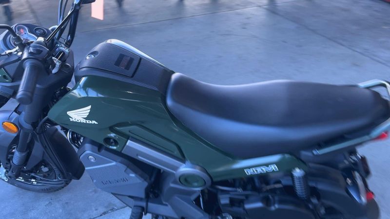 Used 2023 Honda NAVI Base Image 9