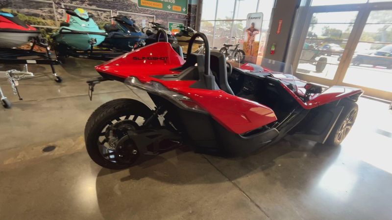 New 2025 Polaris SLINGSHOT S AUTODRIVE Image 8