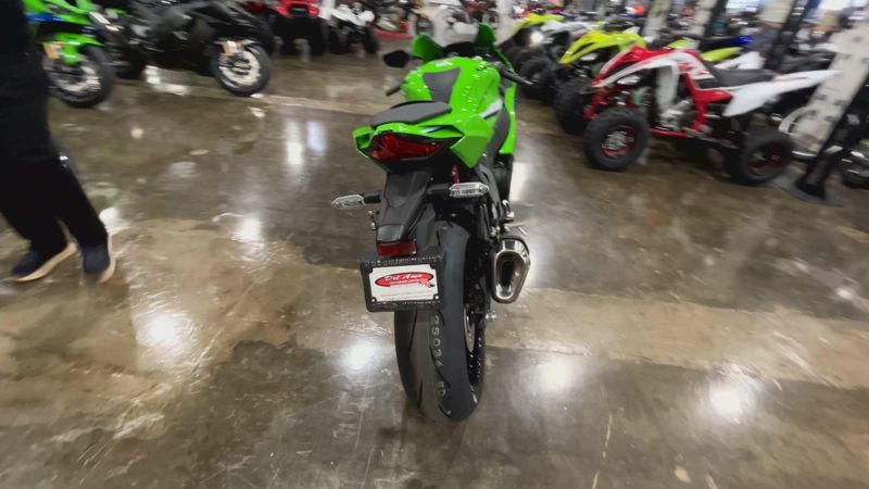 New 2026 Kawasaki NINJA ZX-10R Image 7