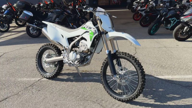 New 2026 Kawasaki KLX300R Image 6