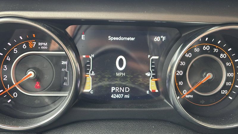Used 2021 Jeep Wrangler Unlimited WillysImage 9