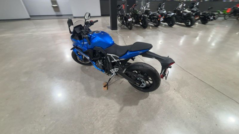 New 2026 Suzuki GSX-8R Image 9