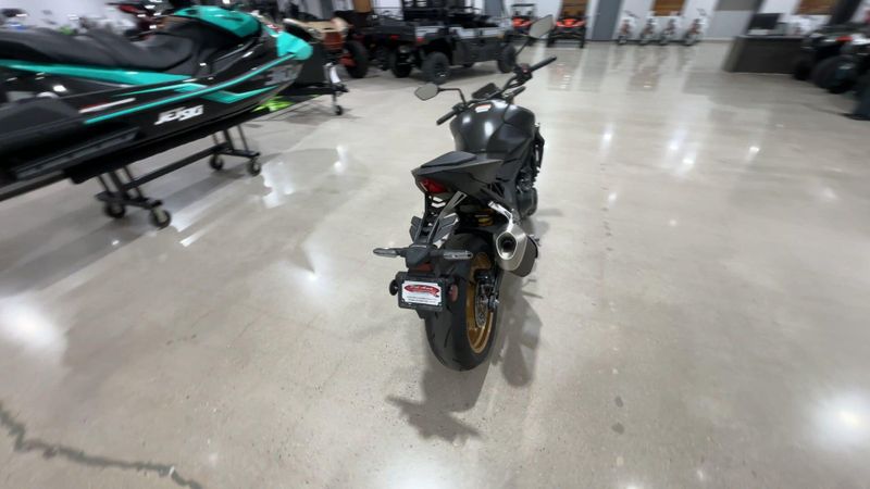 New 2026 Honda CB1000 HORNET SP Image 3